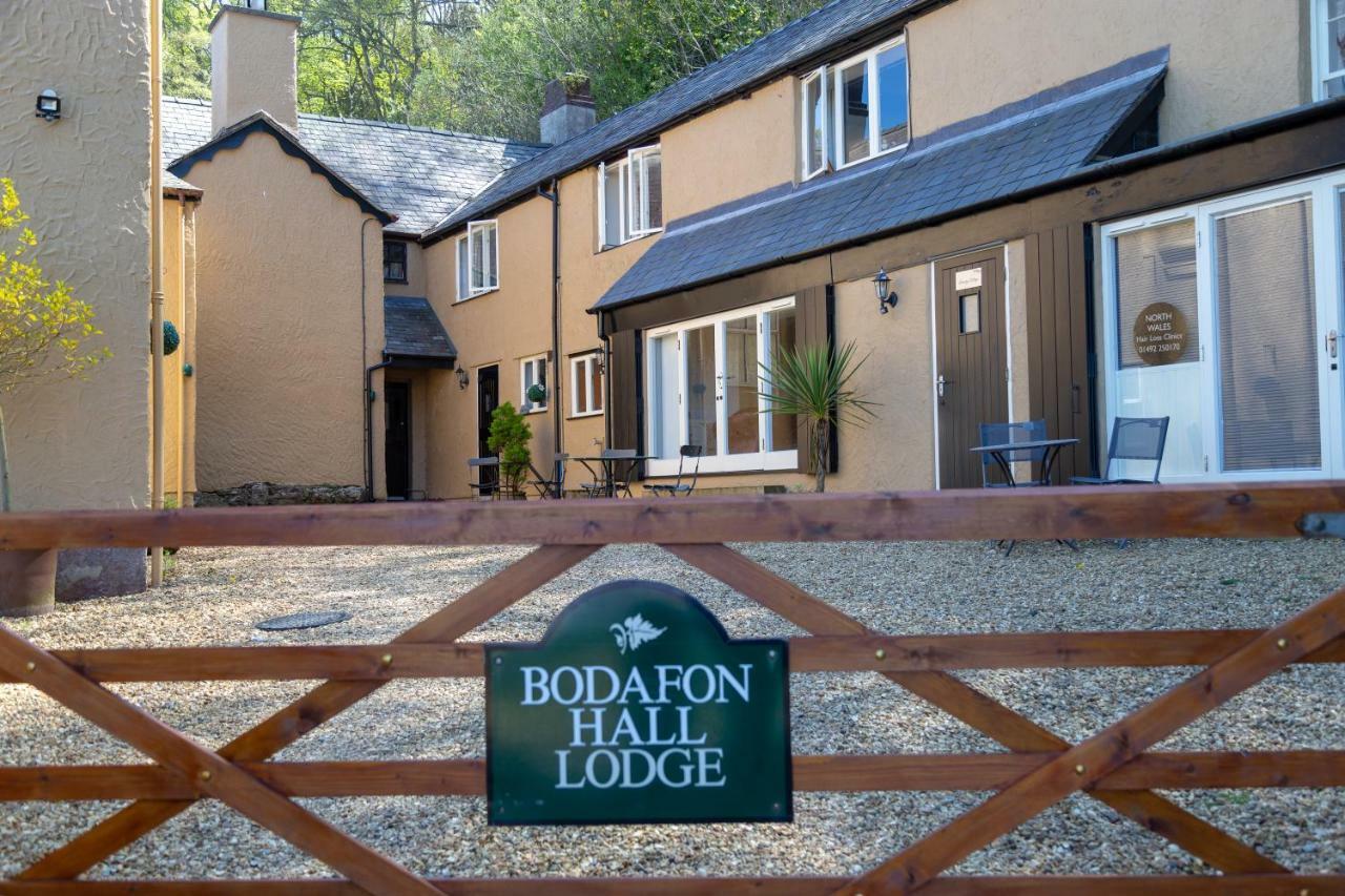 Bodafon Hall Cottages ลันดิดโน ภายนอก รูปภาพ